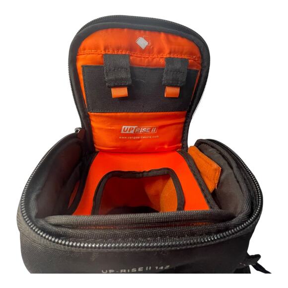 Vanguard Up-Rise II 14Z Camera Bag Black DSLR Zoom Lens Shoulder Case - Picture 6 of 13